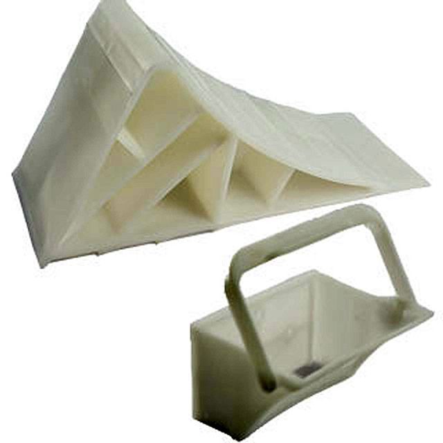 Radkeil + Halter Kunststoff L=225 B=90 H=100mm Typ I Zulassung bis 1600 kg A, Bild 2